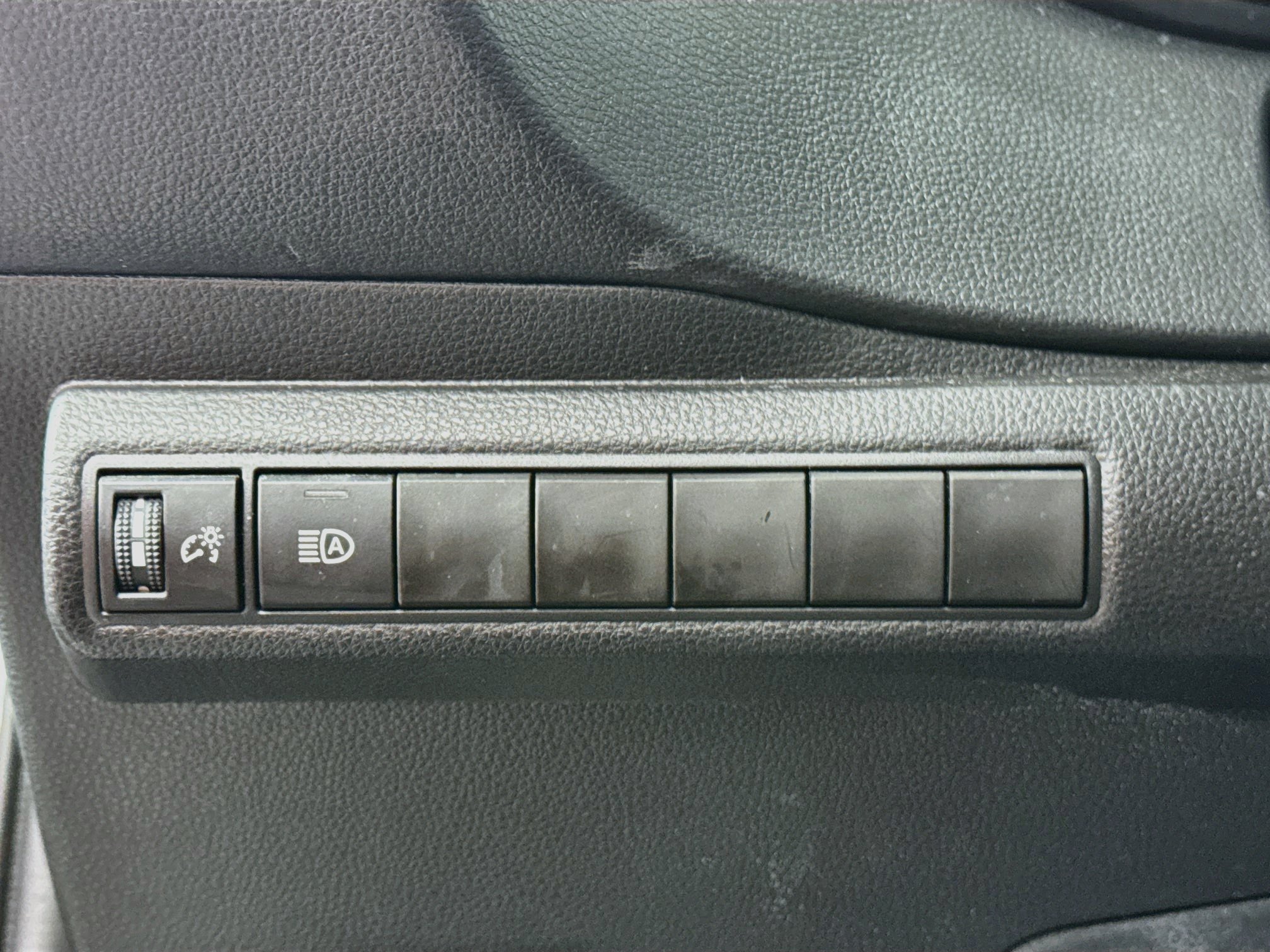 Certified 2026 Toyota Corolla LE w/ LE Premium Package FWD image 10
