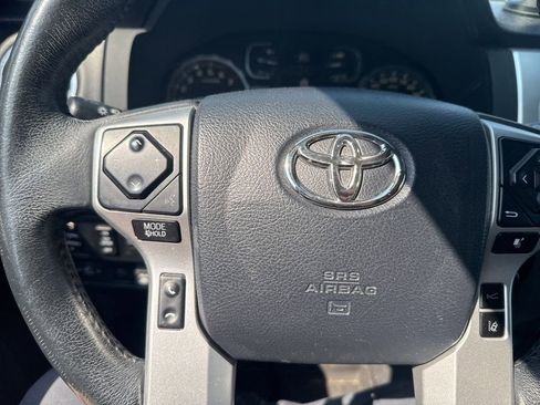 Used 2019 Toyota Tundra Limited w/ Limited Premium Package image 20