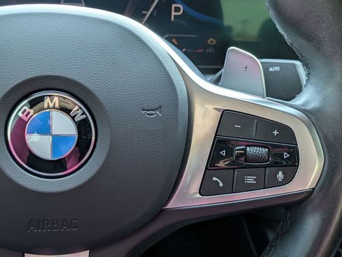 Used 2024 BMW 330i Sedan w/ M Sport Package image 20