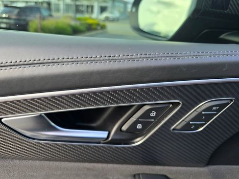 Used 2023 Audi RS Q8 w/ Black Optic Package image 26