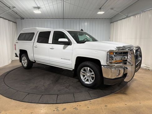 Used 2018 Chevrolet Silverado 1500 LT w/ All Star Edition image 11