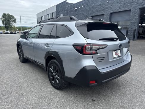 Certified 2024 Subaru Outback Onyx Edition AWD/4WD image 17