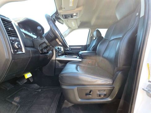 Used 2018 RAM 2500 Laramie w/ Sport Appearance Group AWD/4WD image 11