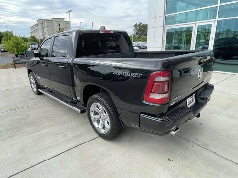 Used 2022 RAM 1500 Big Horn AWD/4WD image 9