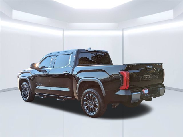 Used 2025 Toyota Tundra Limited AWD/4WD image 6