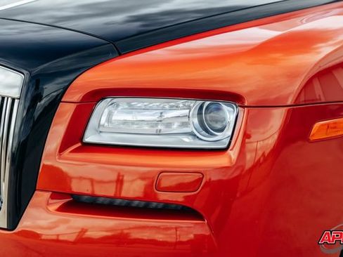 Used 2015 Rolls-Royce Wraith RWD image 46