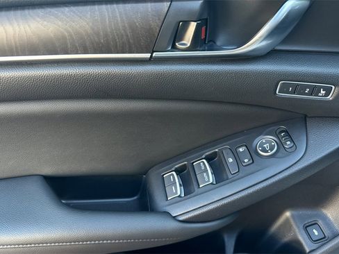 Certified 2019 Honda Accord EX-L image 11