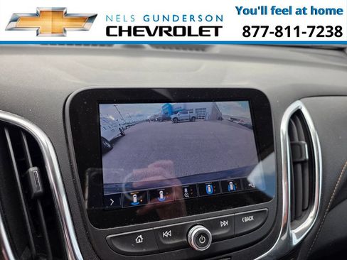 Used 2019 Chevrolet Equinox Premier AWD/4WD image 15