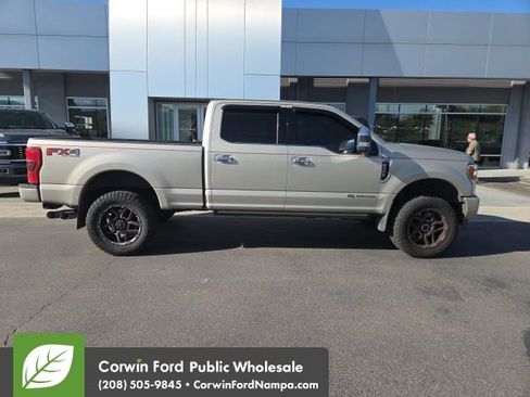 Used 2017 Ford F350 Platinum w/ Platinum Ultimate Package image 8