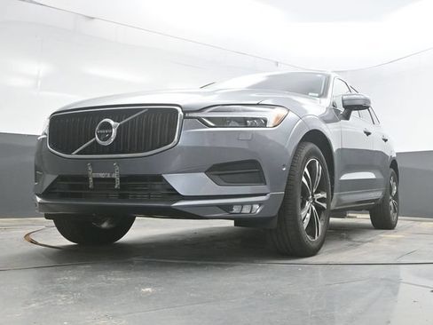 Used 2019 Volvo XC60 T6 Momentum w/ Advanced Package AWD/4WD image 42