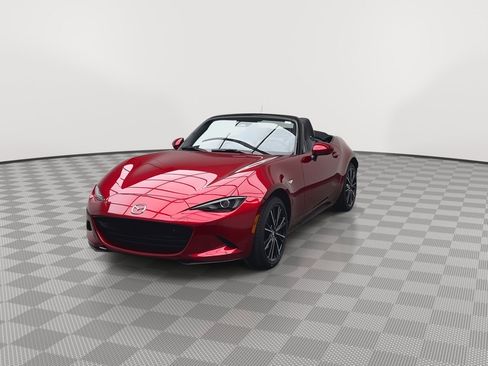 New 2026 MAZDA MX-5 Miata Grand Touring w/ Weather Package RWD image 28