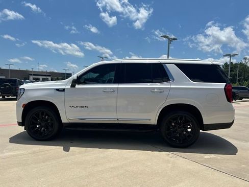 Used 2023 GMC Yukon SLT w/ SLT Premium Package RWD image 7