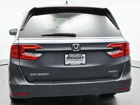 Used 2023 Honda Odyssey Touring image 6