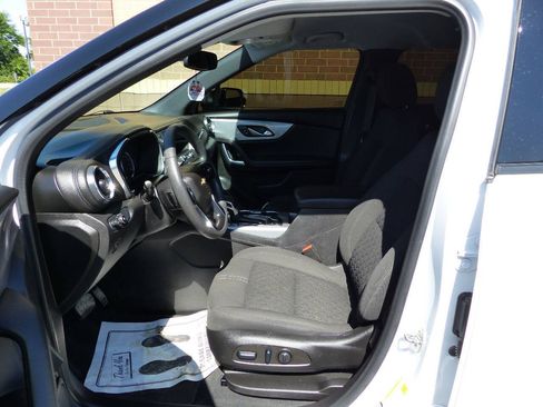 Used 2022 Chevrolet Blazer LT FWD image 21