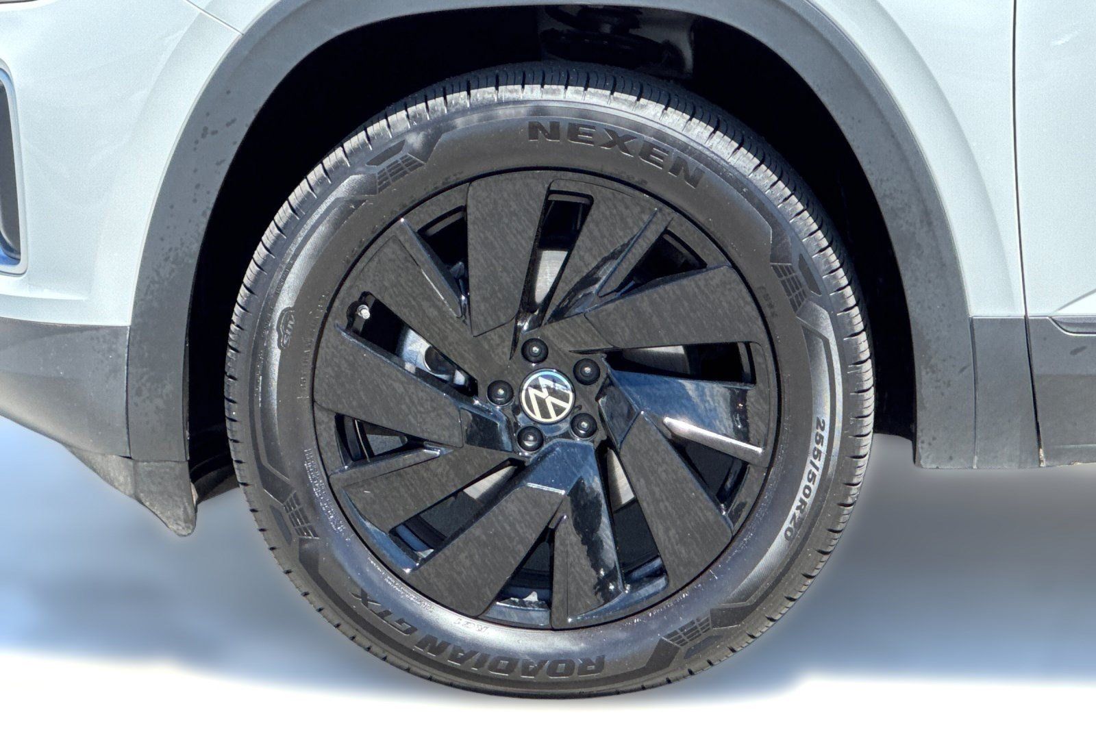 Used 2026 Volkswagen Atlas SE AWD/4WD image 13