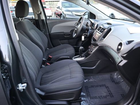 Used 2016 Chevrolet Sonic LT w/ Driver Confidence Package FWD image 15