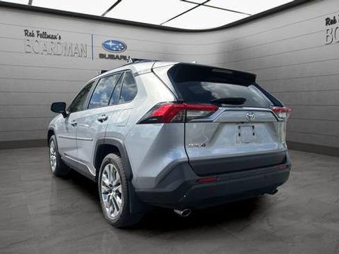 Used 2019 Toyota RAV4 XLE Premium w/ Cold Weather Package AWD/4WD image 7