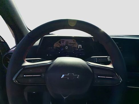 Certified 2026 Chevrolet Equinox RS image 11