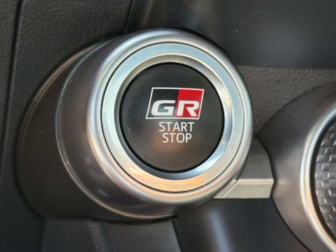 Used 2022 Toyota GR86 Premium RWD image 21