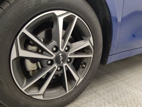 Used 2024 Kia Forte LXS w/ LXS Technology Package FWD image 31