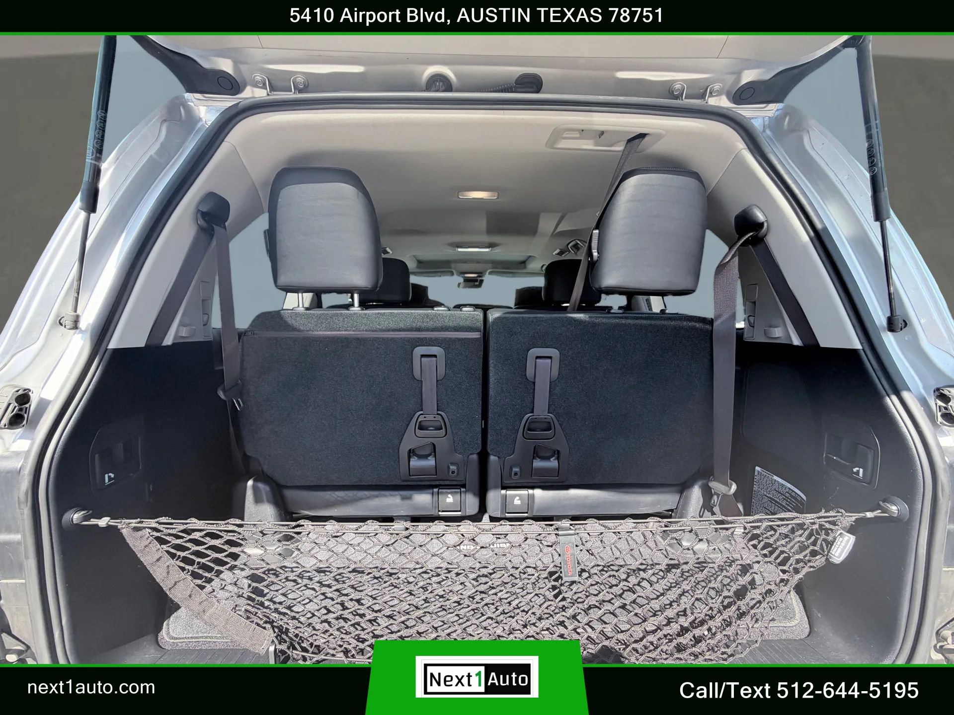 Used 2017 Toyota Land Cruiser AWD/4WD image 37