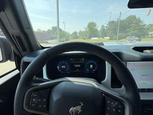 New 2026 Ford Bronco Heritage Edition image 20