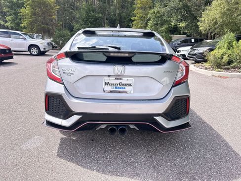 Used 2018 Honda Civic Sport image 5