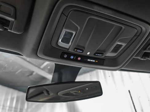 Used 2022 Chevrolet Silverado 2500 LT AWD/4WD image 27