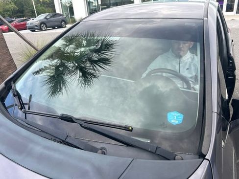Used 2018 Honda Fit Sport image 13
