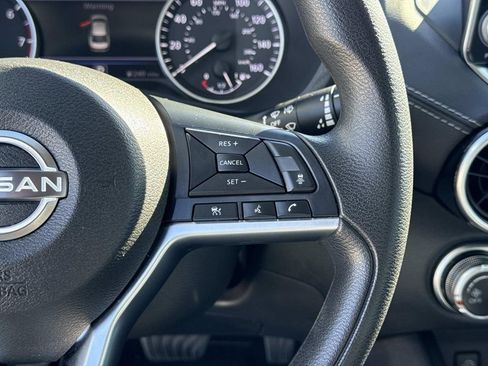 Certified 2024 Nissan Sentra SV image 29