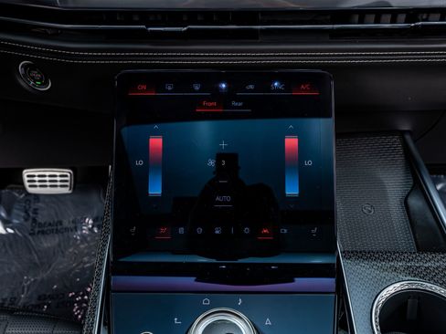 Used 2026 Cadillac Escalade V image 27