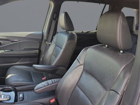 Used 2023 Honda Passport Elite image 6