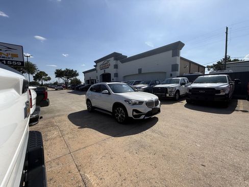 Used 2020 BMW X1 xDrive28i w/ Convenience Package AWD/4WD image 45
