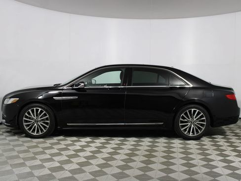 Used 2017 Lincoln Continental Select FWD image 39