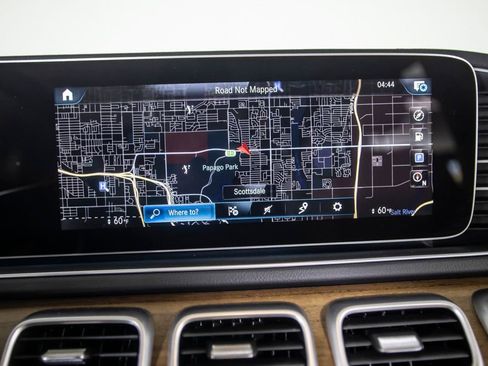 Used 2023 Mercedes-Benz GLS 450 4MATIC image 35