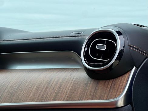 Certified 2023 Mercedes-Benz GLC 300 4MATIC image 44