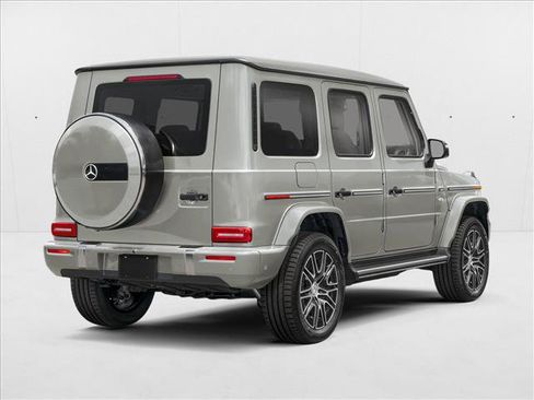 New 2027 Mercedes-Benz G 580 e image 2