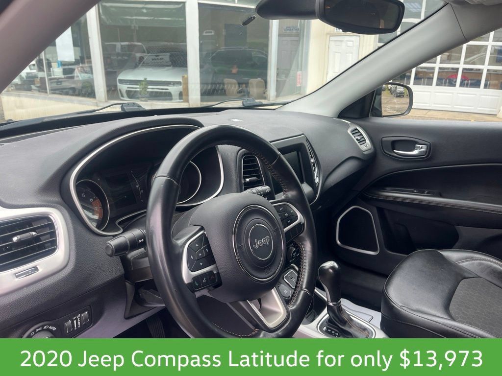 Used 2020 Jeep Compass Latitude AWD/4WD image 14
