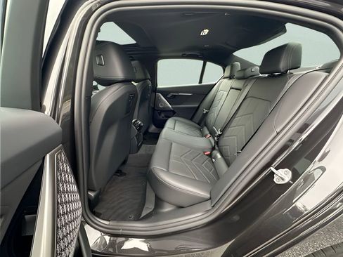 New 2027 BMW 530i RWD image 22