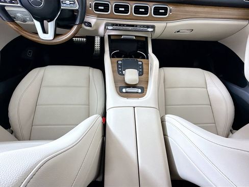 Certified 2023 Mercedes-Benz GLS 450 4MATIC image 16
