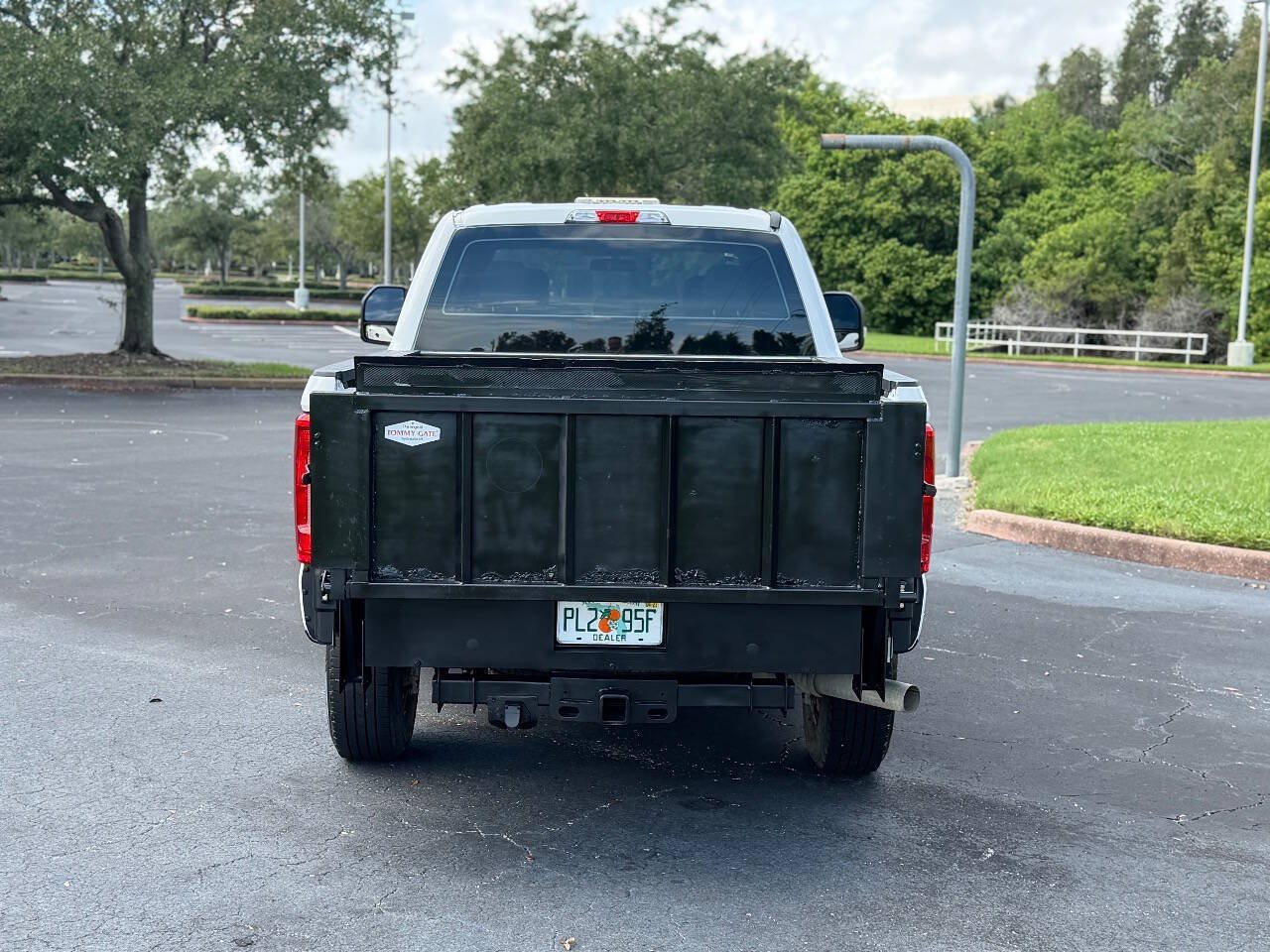 Used 2017 Ford F250 XL w/ Power Equipment Group AWD/4WD image 14