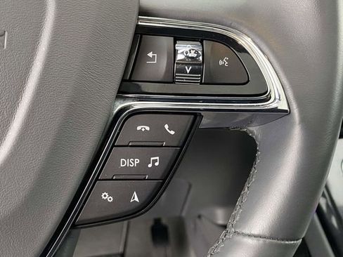 Used 2023 Lincoln Nautilus Reserve w/ Equipment Group 201A image 25