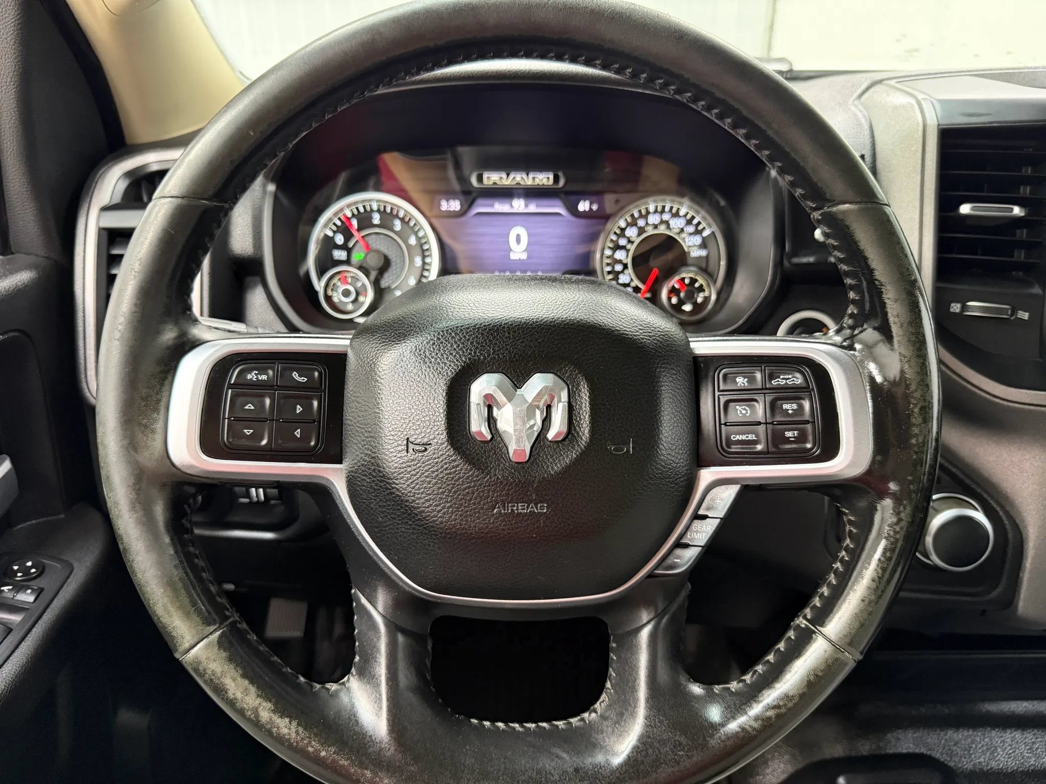 Used 2019 RAM 2500 Tradesman w/ Safety Group AWD/4WD image 18