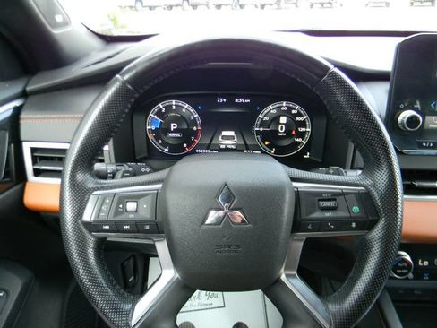 Used 2022 Mitsubishi Outlander SEL AWD/4WD image 12