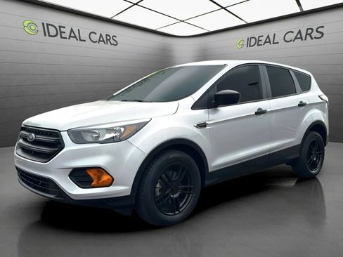 Used 2018 Ford Escape S FWD image 1