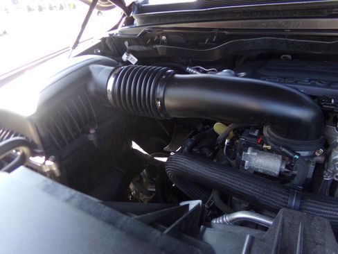 Used 2019 RAM 1500 Big Horn AWD/4WD image 44