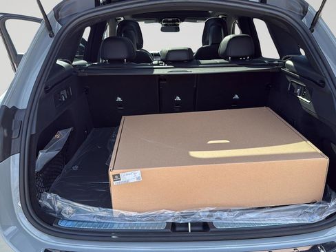 New 2026 Mercedes-Benz GLC 300 4MATIC image 11
