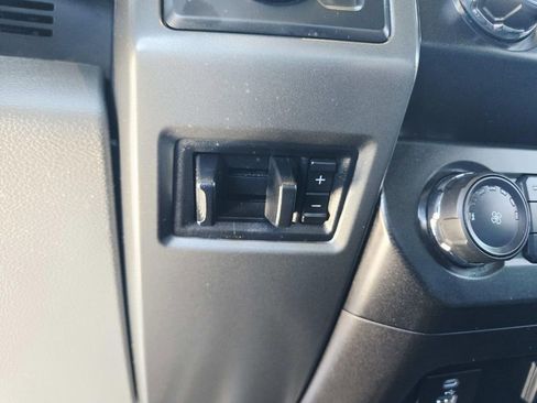 Used 2020 Ford F350 XLT image 32