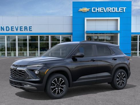 New 2026 Chevrolet TrailBlazer ACTIV FWD image 2