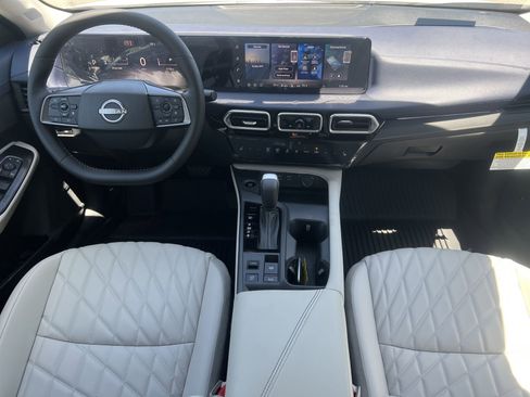 New 2026 Nissan Sentra SL FWD image 2